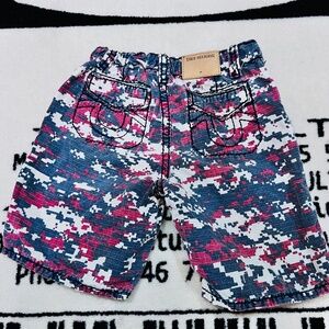 True Religion Digital Camo Back Flap Pockets Logo Shorts